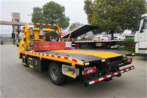 汕头道路救援拖车报价