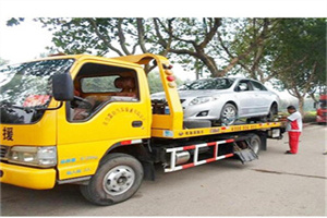 汕头附近24小时汽车拖车服务热线