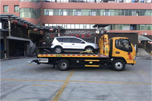 汕头附近汽车拖车电话